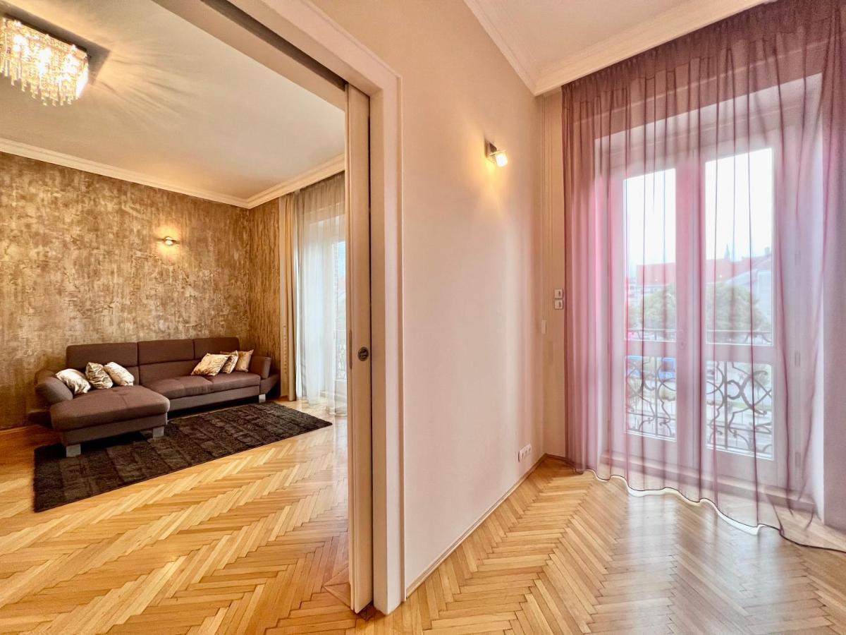 Exclusive Colourful Flat In The City بودابست المظهر الخارجي الصورة