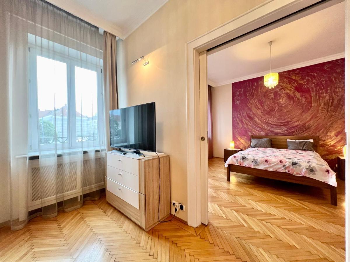 Exclusive Colourful Flat In The City بودابست المظهر الخارجي الصورة