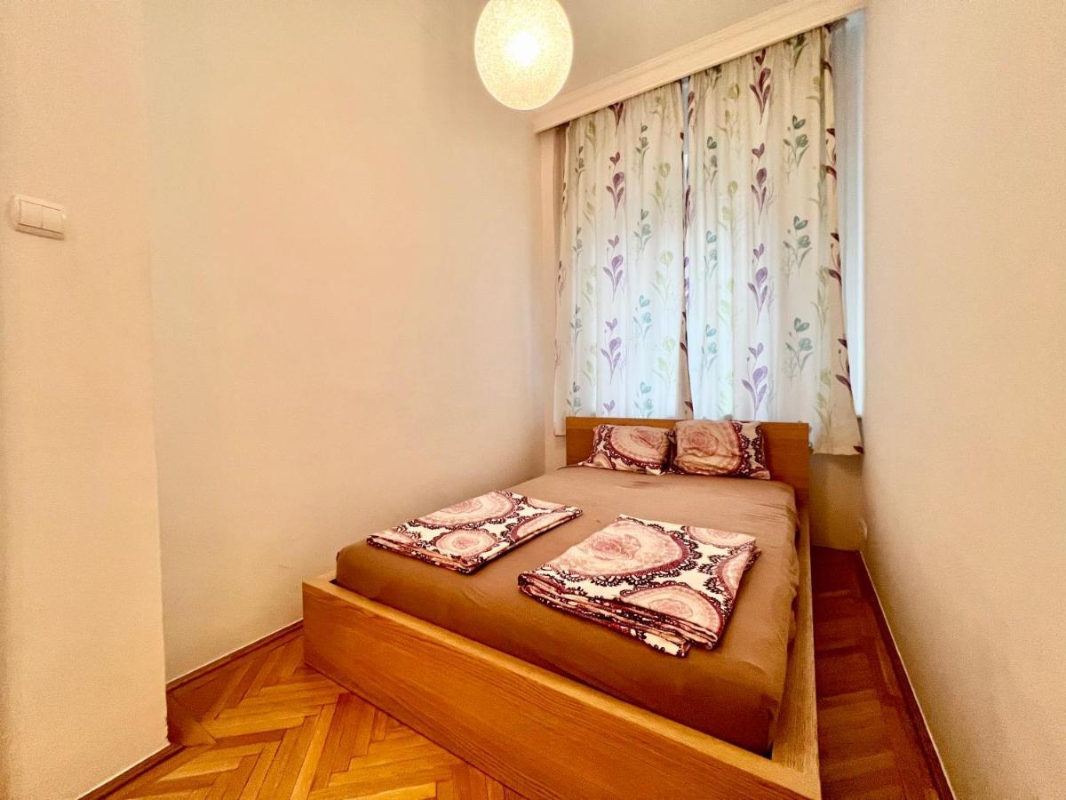 Exclusive Colourful Flat In The City بودابست المظهر الخارجي الصورة