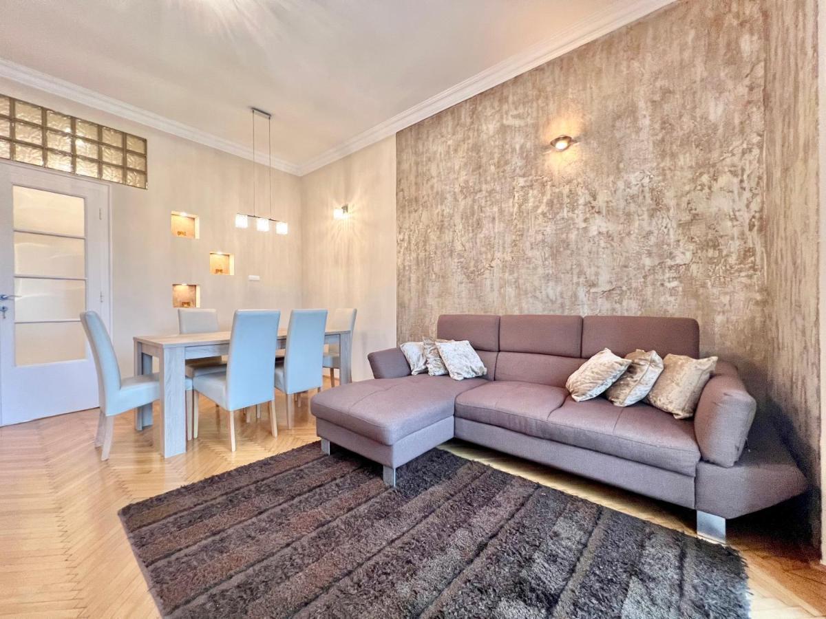 Exclusive Colourful Flat In The City بودابست المظهر الخارجي الصورة